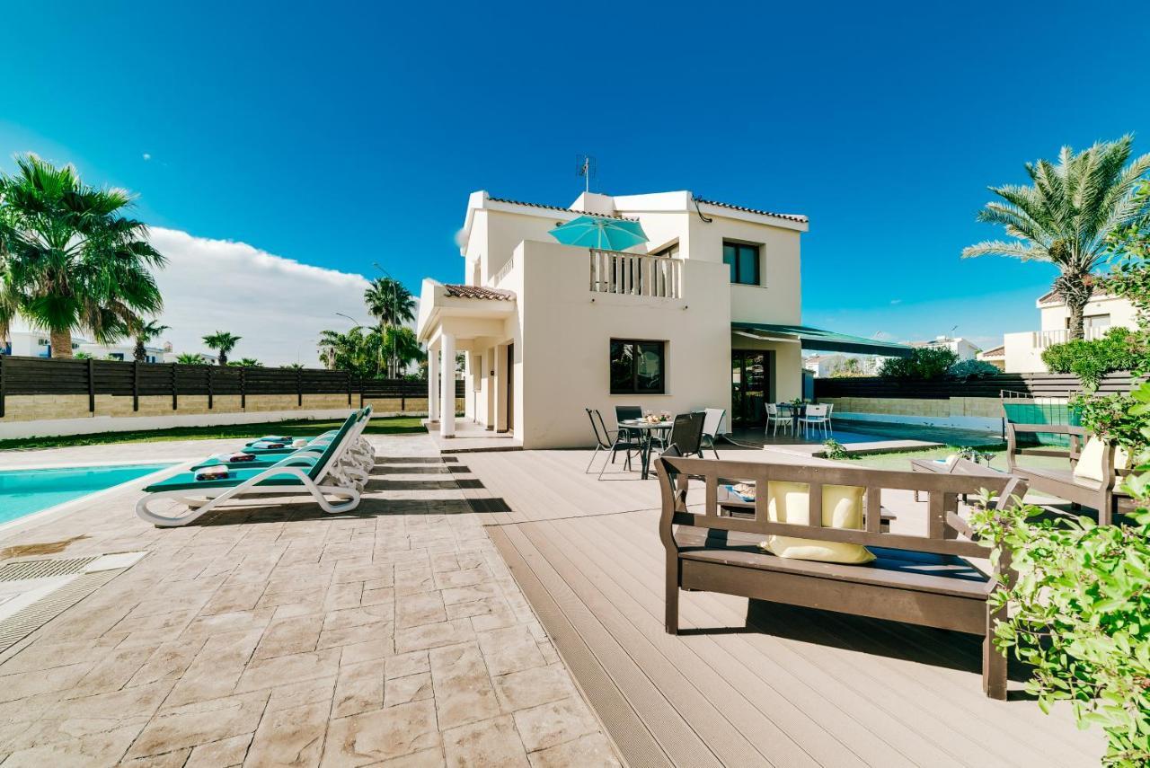 Villa Michelle - 3 Bed Villa With Private Pool And Gardens Agia Napa Exterior foto